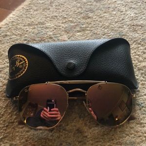 Ray-Ban “The Mars” sunglasses. Rose/Gold